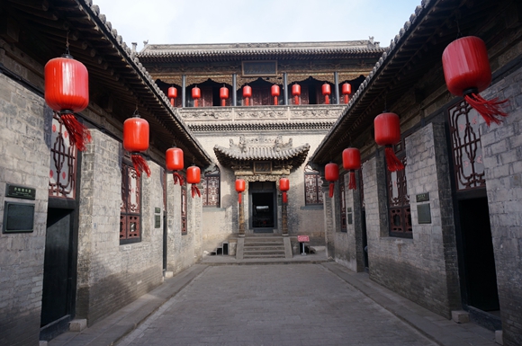 太原包車(chē)去喬家大院，體驗(yàn)晉商文化的魅力